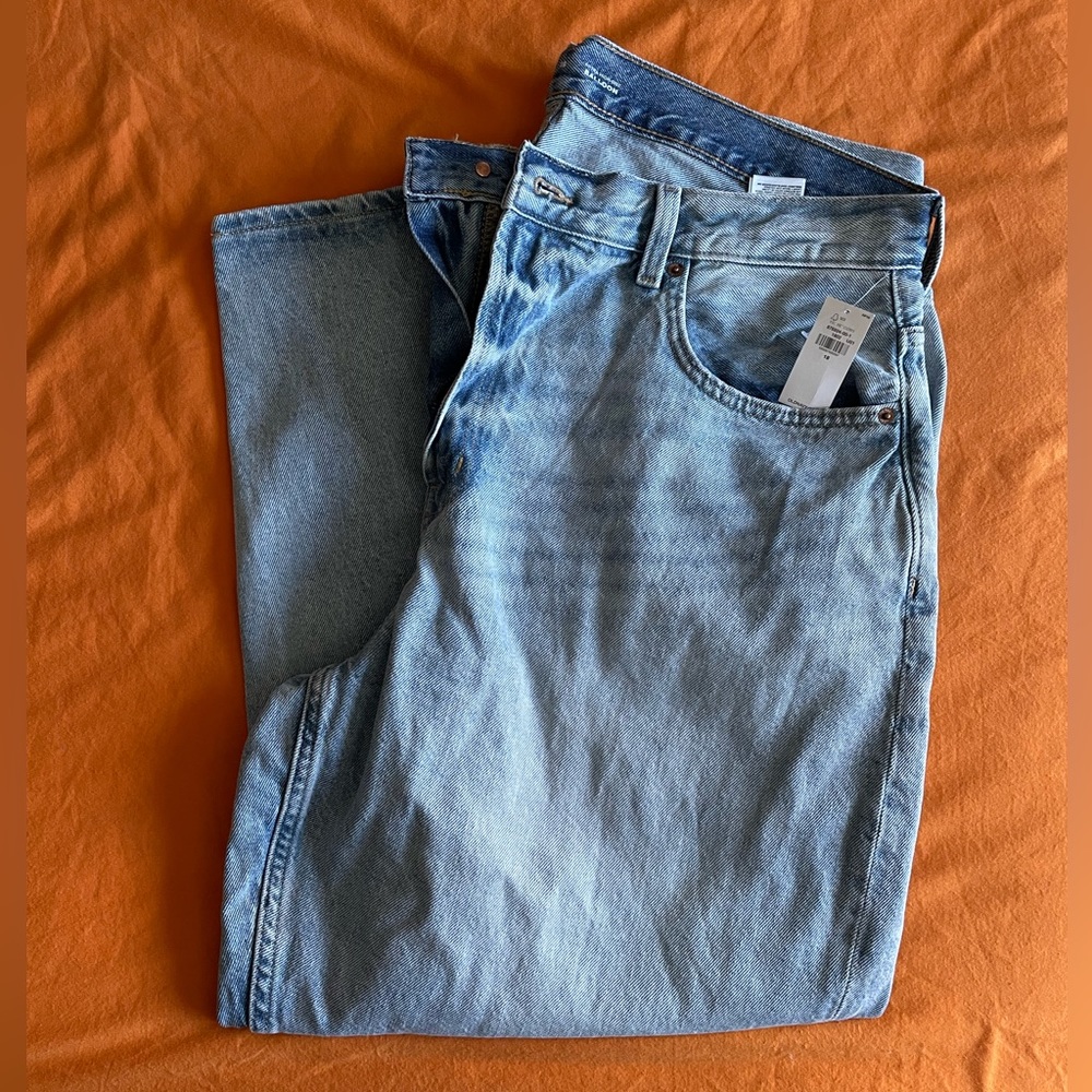Old Navy Size 18 TALL Extra High Rise Balloon Jeans